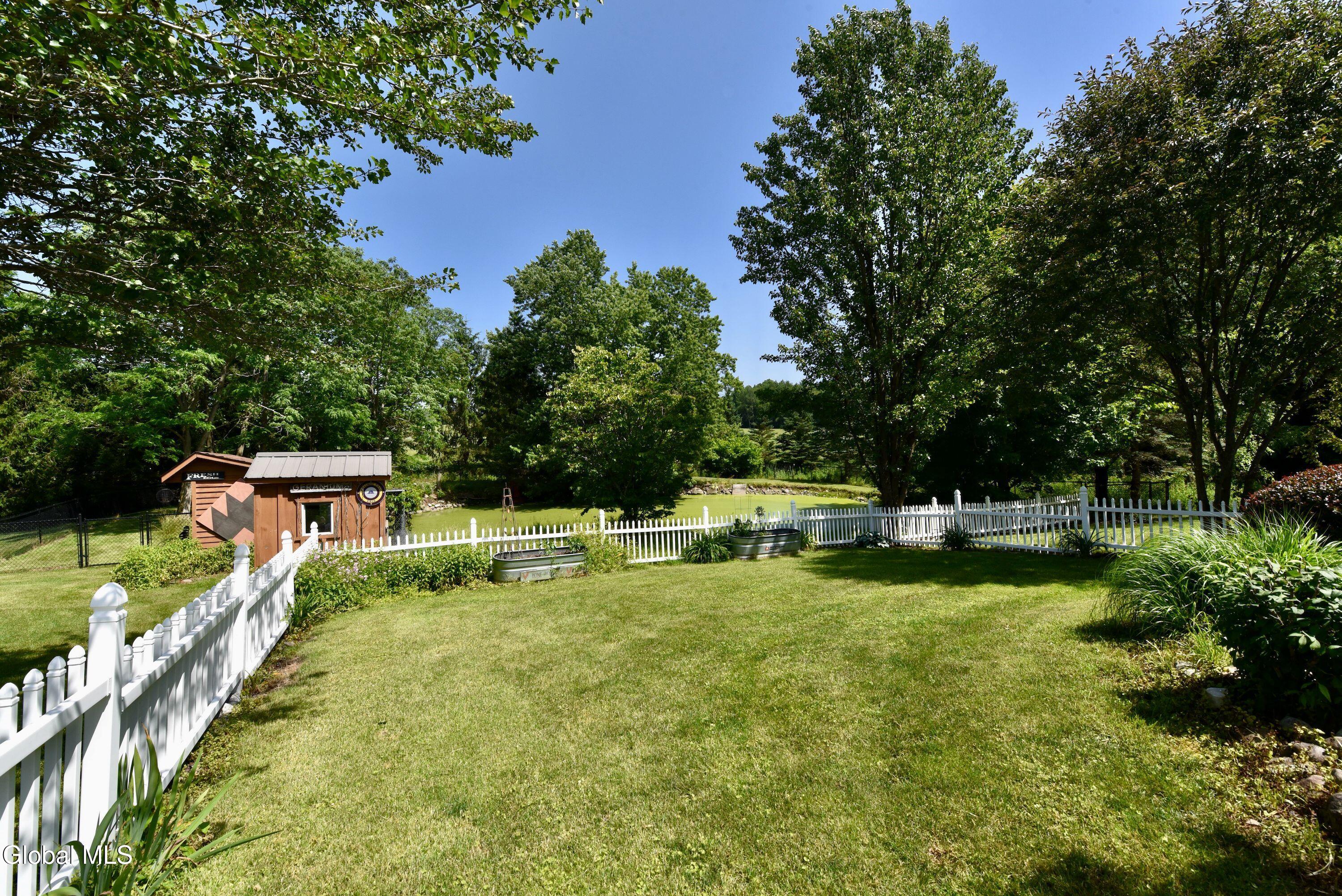 625 Mc Kay Road Amsterdam, NY 12010 - Photo 61 of 70 m56