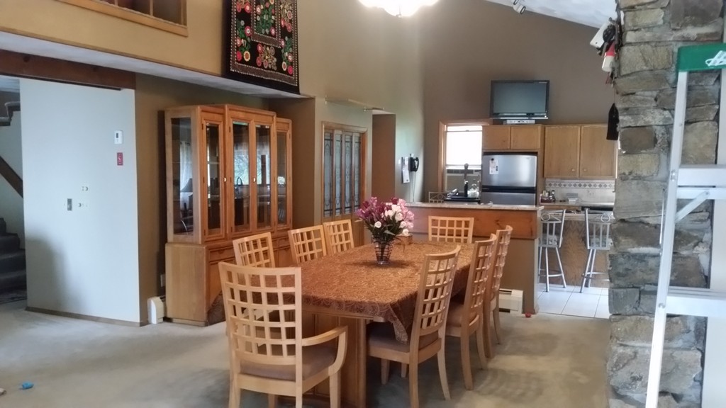 10 Ramshorn Road Sutton, MA 01590 - Photo 13 of 24 a view of a dining room with furniture