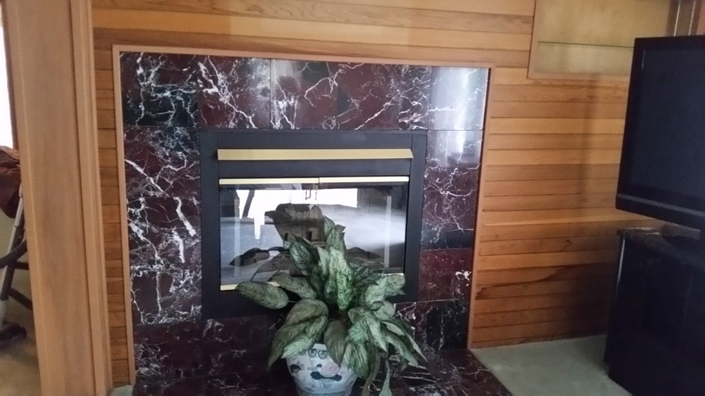 10 Ramshorn Road Sutton, MA 01590 - Photo 14 of 24 a vase of flowers sitting on a floor