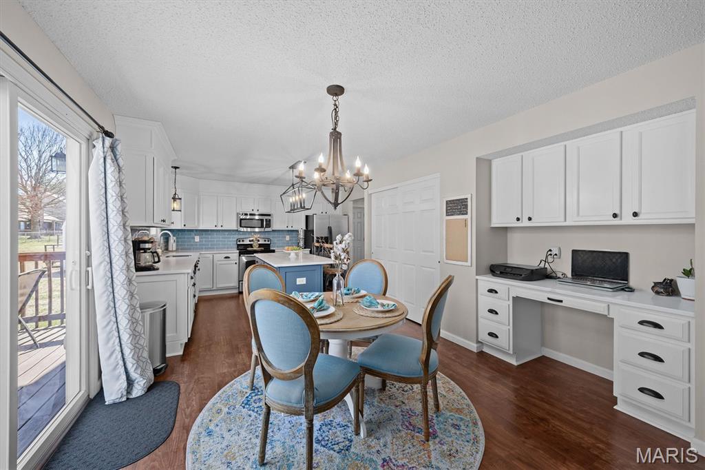 105 Montrose Court Shiloh, IL 62221 - Photo 9 of 41