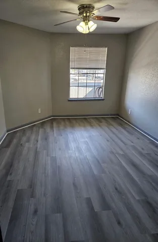 $98,000 | 9700 Leawood Boulevard, Unit 1102, Houston, TX 77099