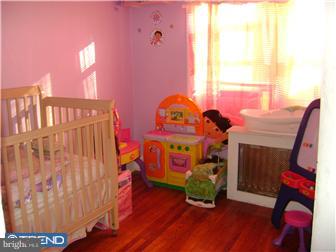 5946 Nassau Road Philadelphia, PA 19151 - Photo 11 of 12 Gallery Image 11