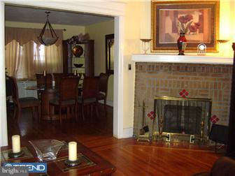 5946 Nassau Road Philadelphia, PA 19151 - Photo 5 of 12 Gallery Image 5