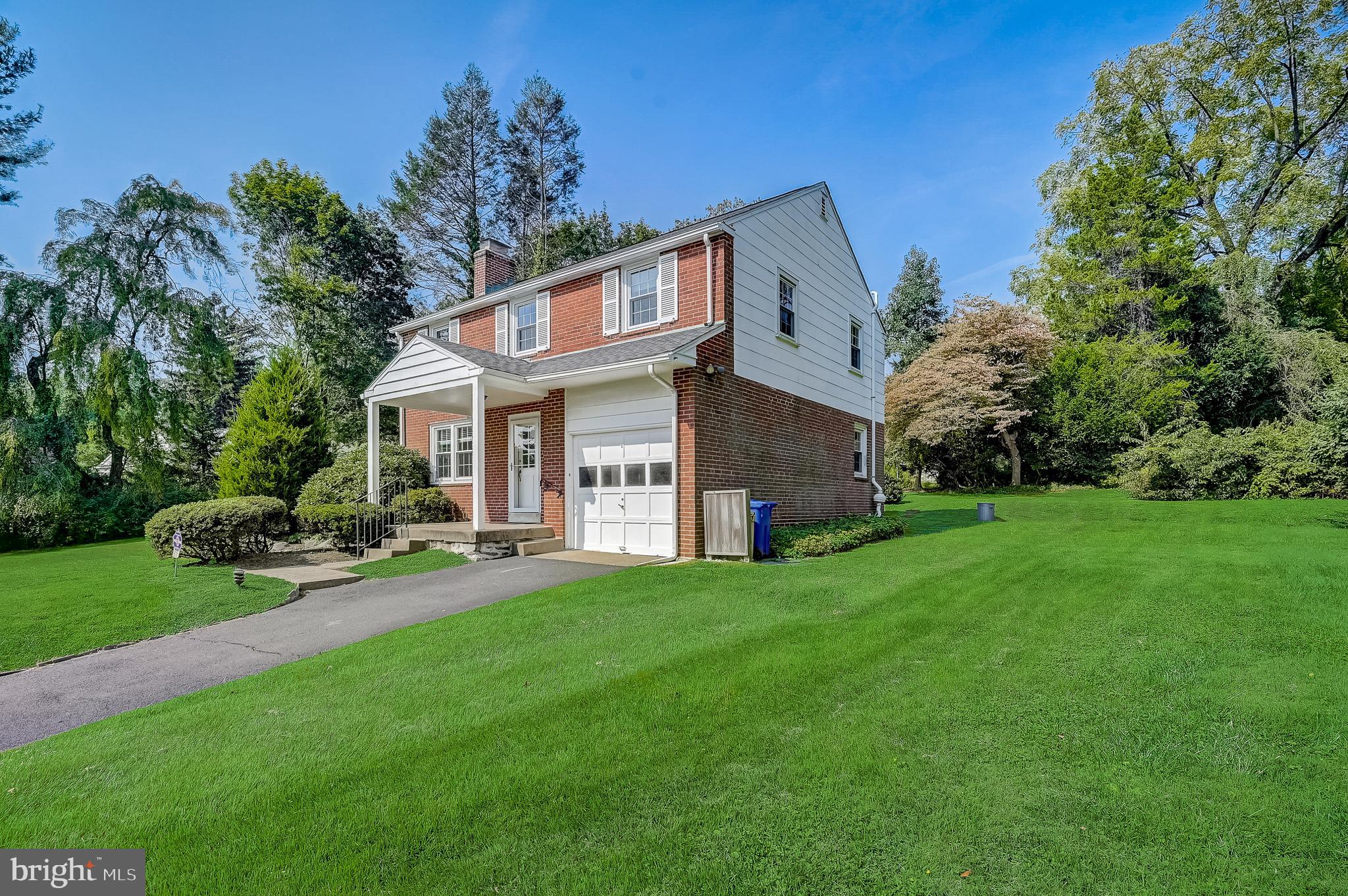 531 Lindley Road Glenside, PA 19038 - Photo 4 of 58 Gallery Image 4