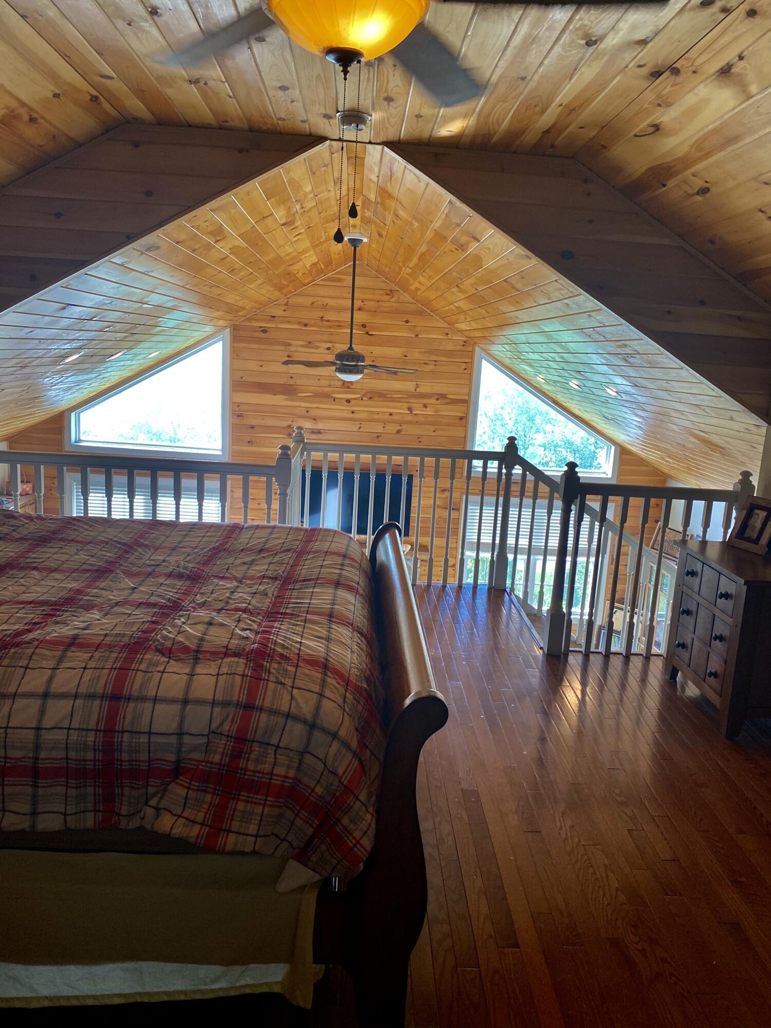 883 Harbor Road Tazewell, TN 37879 - Photo 31 of 36 DF20C503-E2D7-4E9A-9A95-A4E596DEFE5F