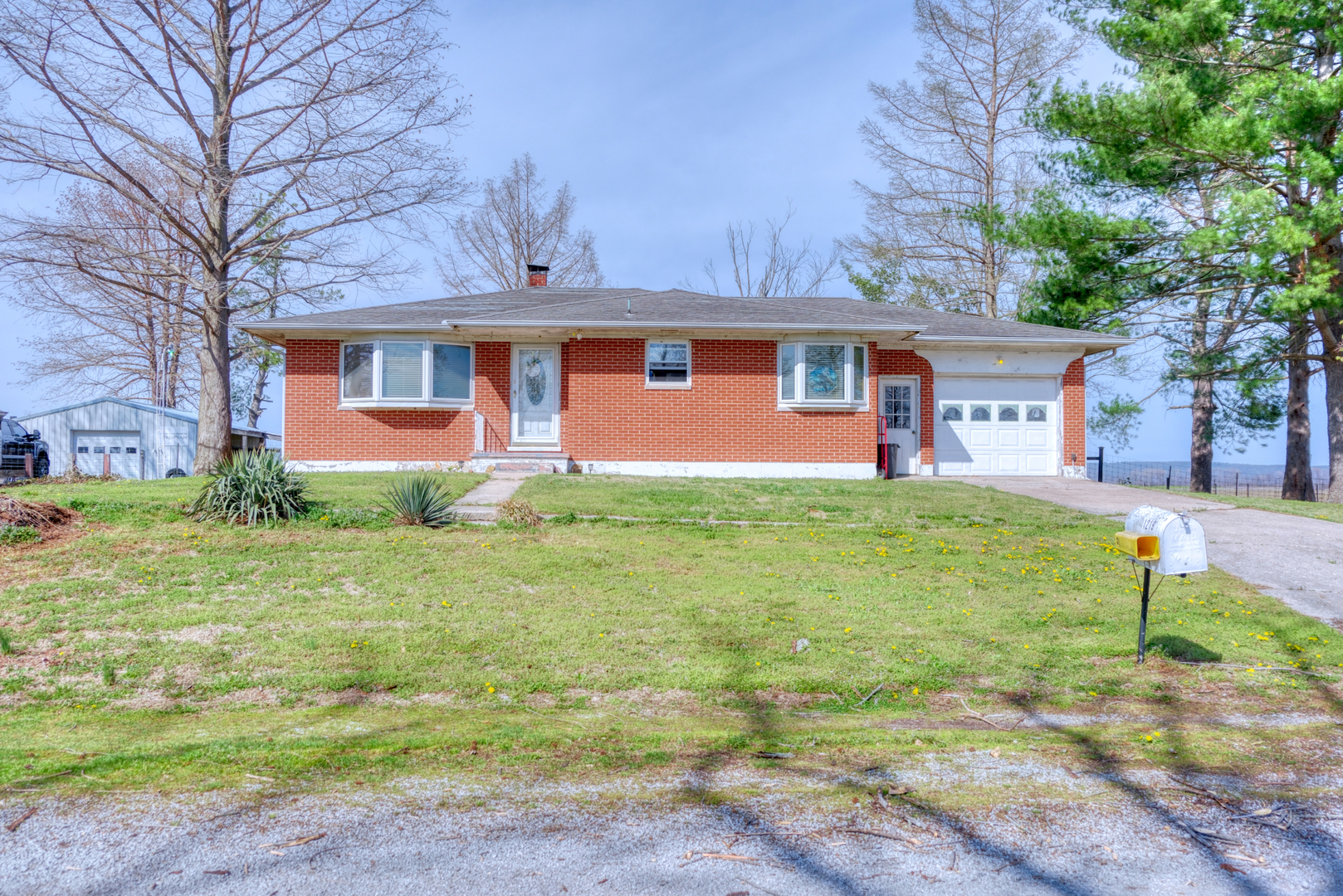 1219 Indian Ridge Road Jacob, IL 62950 - Photo 1 of 35