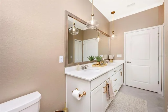 a view of building with yard