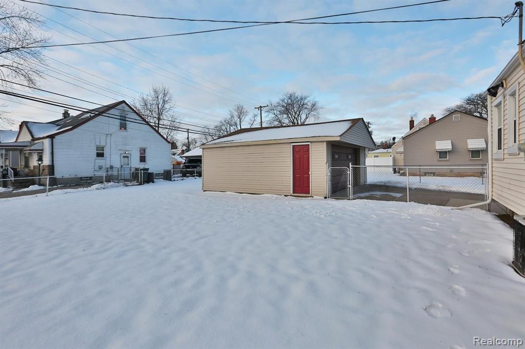 1959 Goddard Road Lincoln Park, MI 48146 - Photo 4 of 20