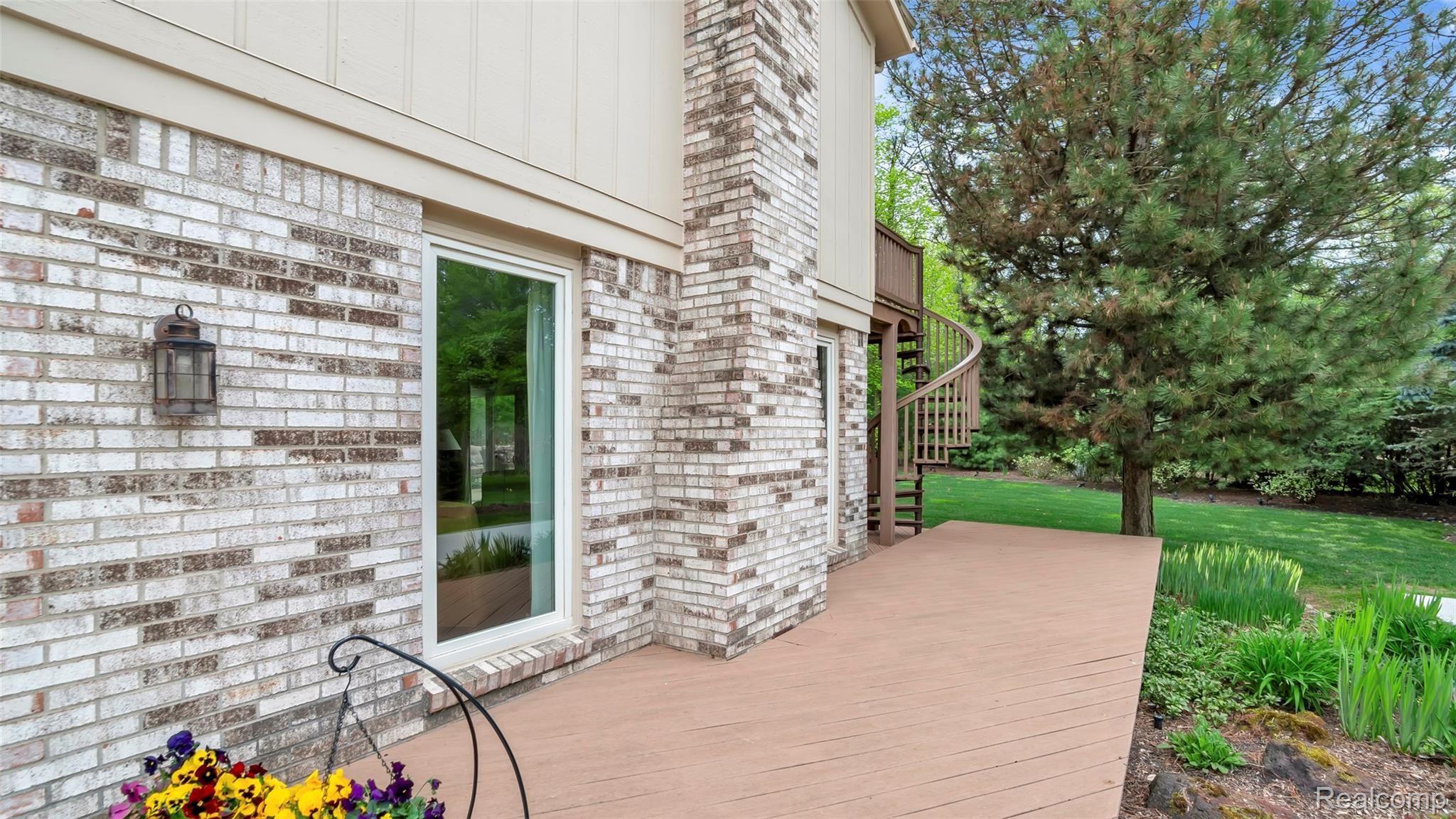 21559 Purlingbrook Road Novi, MI 48375 - Photo 55 of 56 21559-Purlingbrook-Rd-Novi-MI-48375-windowstill-55.jpg