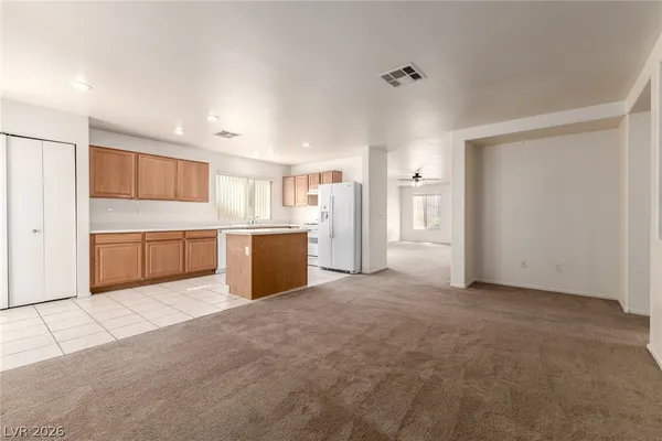 $1,850 | 1000 Pleasant Run Court, Henderson, NV 89011