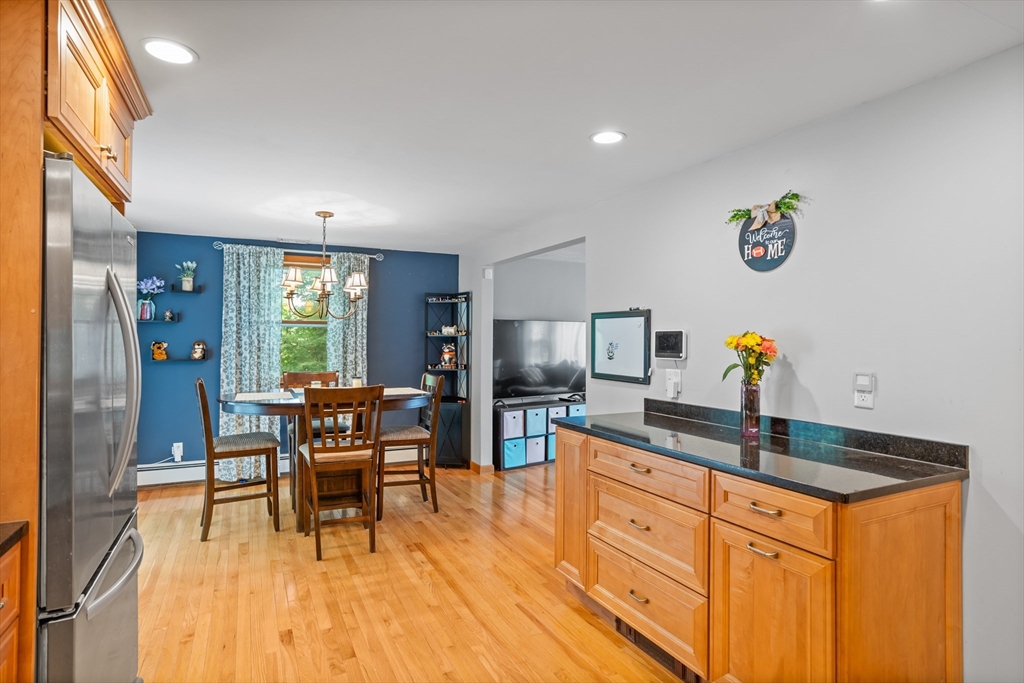 307 Tahattawan Road Littleton, MA 01460 - Photo 17 of 42 Gallery Image 17