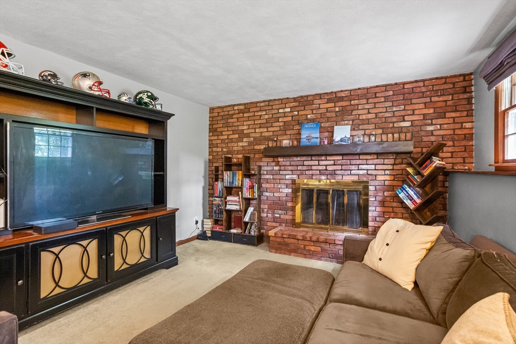 307 Tahattawan Road Littleton, MA 01460 - Photo 28 of 42 Gallery Image 28