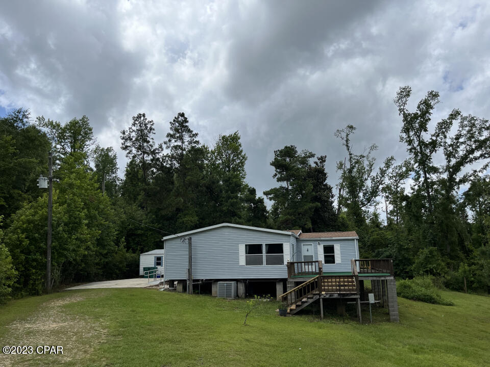 1998 Woodland Road Cottondale, FL 32431 - Photo 1 of 39 Gallery Image 1