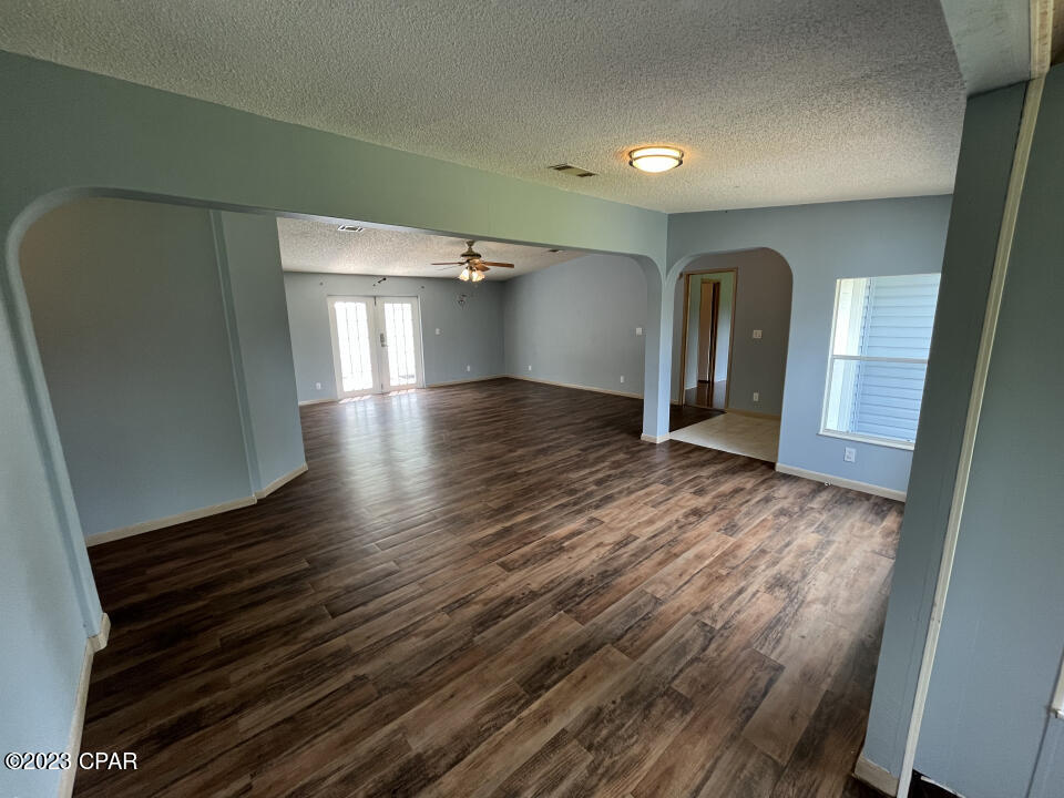 1998 Woodland Road Cottondale, FL 32431 - Photo 26 of 39 Gallery Image 26