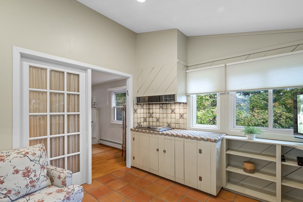 18 Aspen Road Swampscott, MA 01907 - Photo 14 of 42 Gallery Image 14