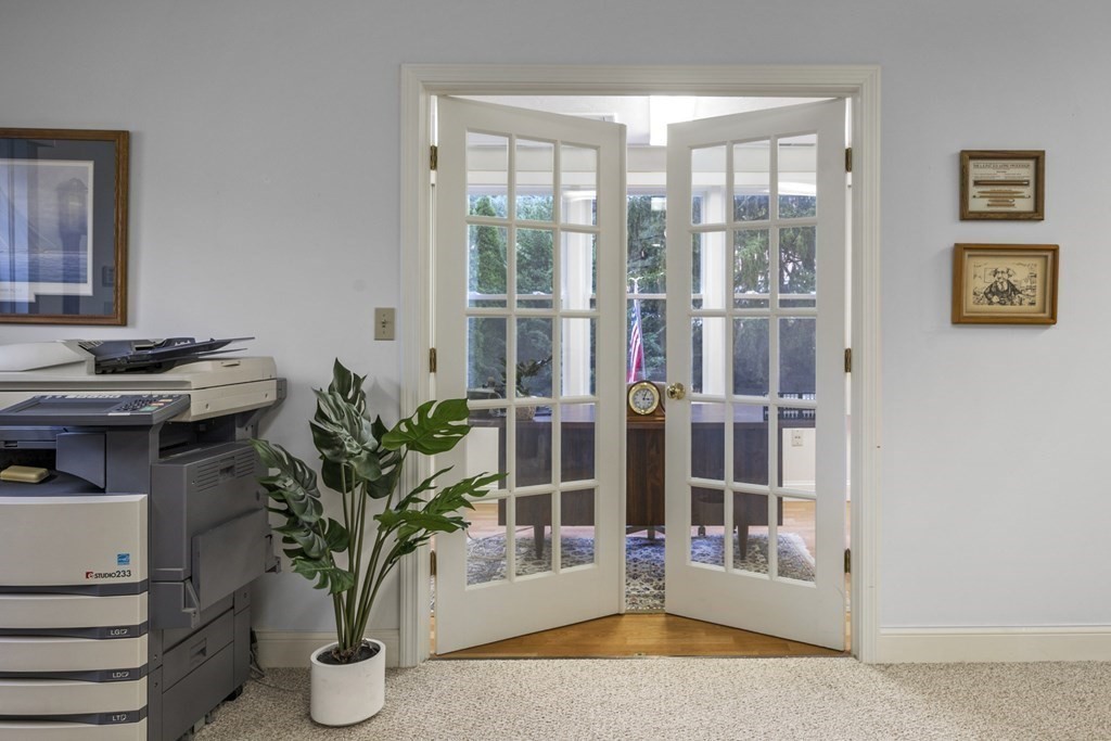 18 Aspen Road Swampscott, MA 01907 - Photo 32 of 42 Gallery Image 32