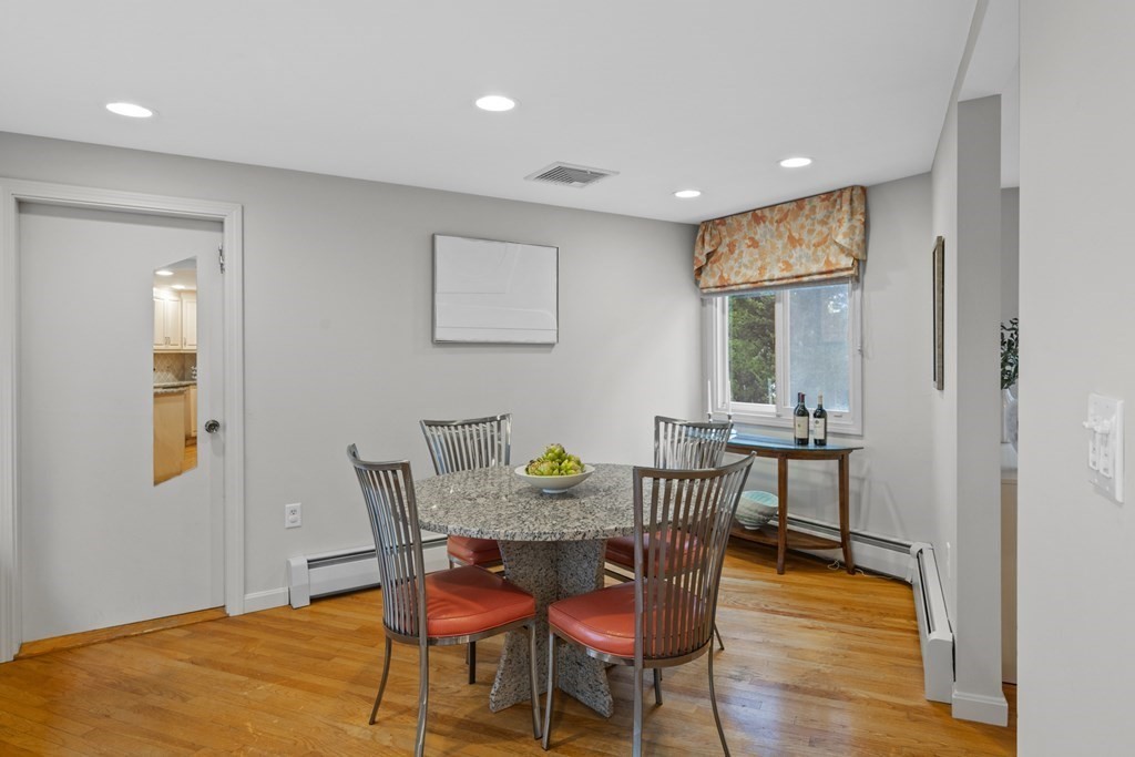 18 Aspen Road Swampscott, MA 01907 - Photo 10 of 42 Gallery Image 10