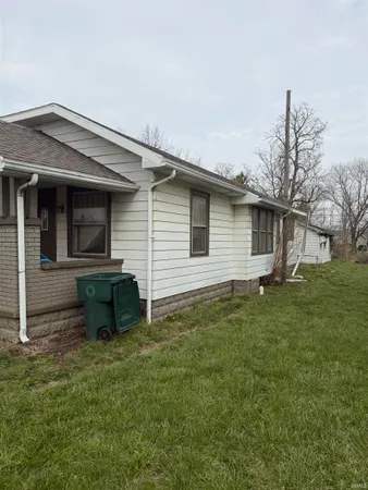$40,000 | 2408 South Mulberry Street, Muncie, IN 47302