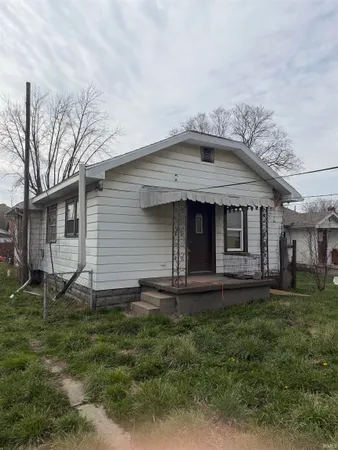 $40,000 | 2408 South Mulberry Street, Muncie, IN 47302