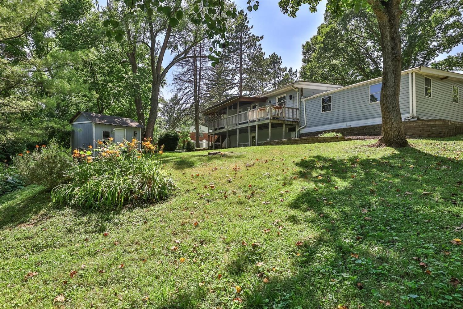 3177 Crest Road Cincinnati, OH 45251 - Photo 35 of 35 Gallery Image 35