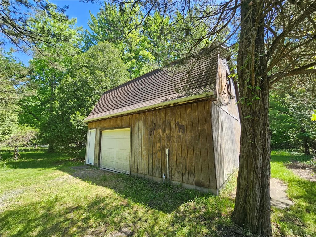 7437 Quarry Road Sodus, NY 14551 - Photo 8 of 32