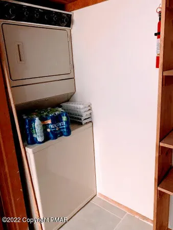 a close up view of washer and dryer