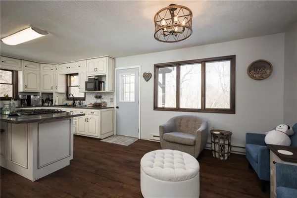 $575,000 | 1275 Southwest 125th Road, Holden, MO 64040