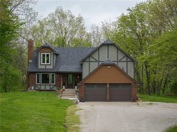 $549,900 | 1275 Southwest 125th Road, Holden, MO 64040