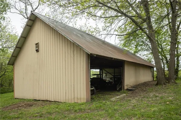 $549,900 | 1275 Southwest 125th Road, Holden, MO 64040
