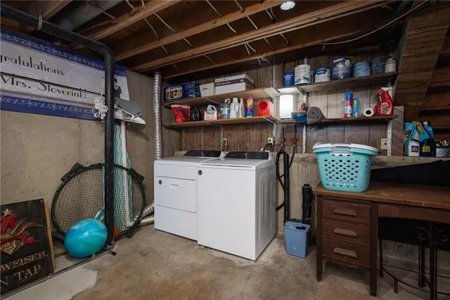 $575,000 | 1275 Southwest 125th Road, Holden, MO 64040