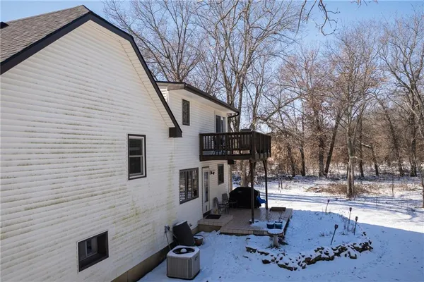 $575,000 | 1275 Southwest 125th Road, Holden, MO 64040
