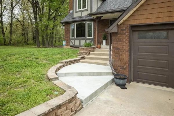 $549,900 | 1275 Southwest 125th Road, Holden, MO 64040