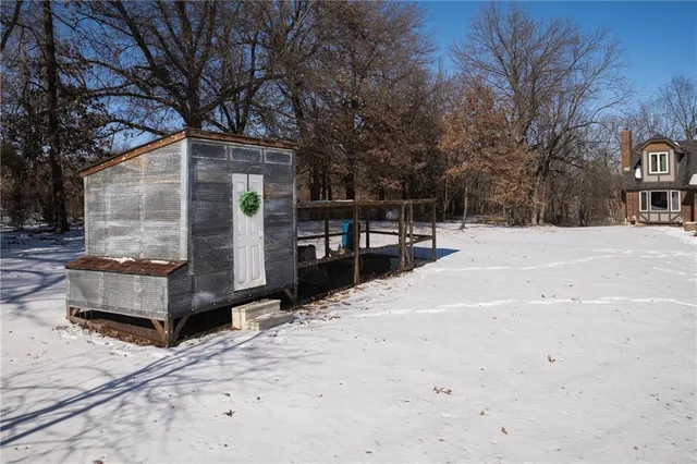 $575,000 | 1275 Southwest 125th Road, Holden, MO 64040