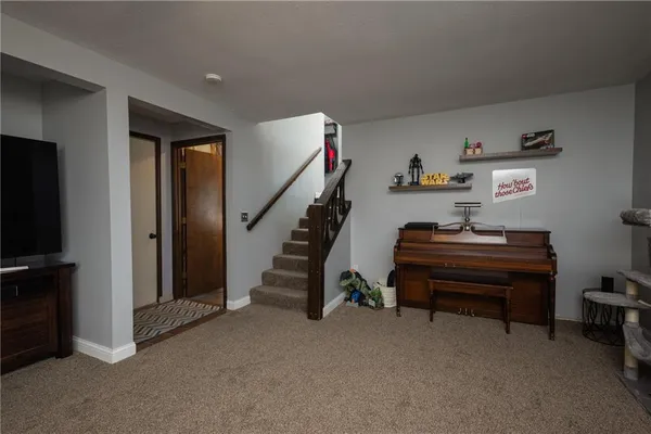 $549,900 | 1275 Southwest 125th Road, Holden, MO 64040