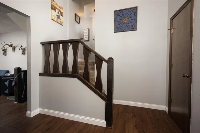 $575,000 | 1275 Southwest 125th Road, Holden, MO 64040