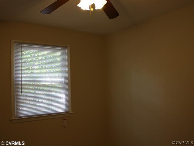 1525 Rayburn Road Richmond, VA 23235 - Photo 7 of 10 Bedroom - Bedroom 2