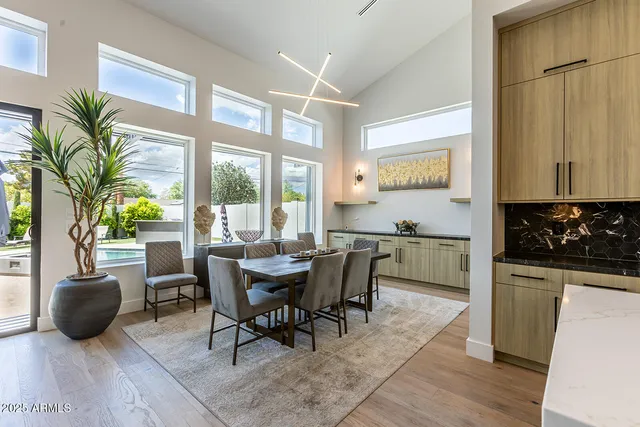 $2,049,000 | 3118 North 42nd Street, Phoenix, AZ 85018