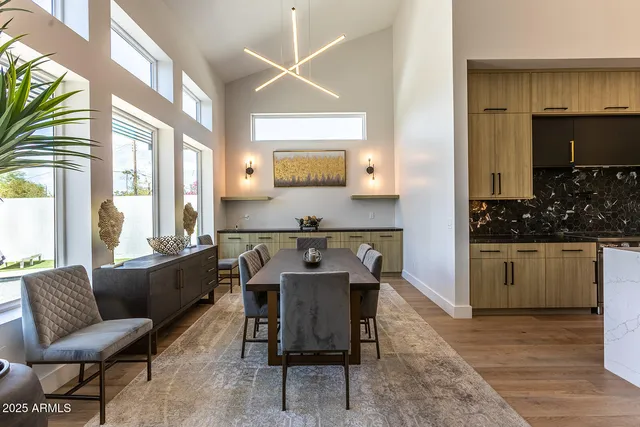 $2,049,000 | 3118 North 42nd Street, Phoenix, AZ 85018