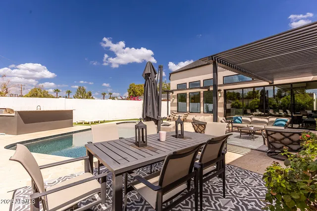 $2,049,000 | 3118 North 42nd Street, Phoenix, AZ 85018