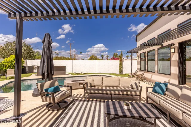 $2,049,000 | 3118 North 42nd Street, Phoenix, AZ 85018