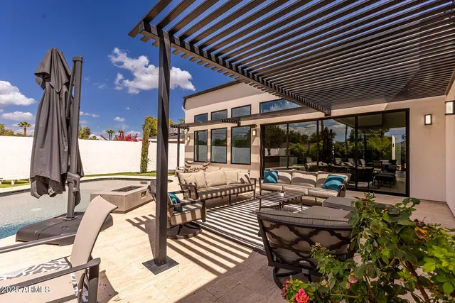 $2,049,000 | 3118 North 42nd Street, Phoenix, AZ 85018