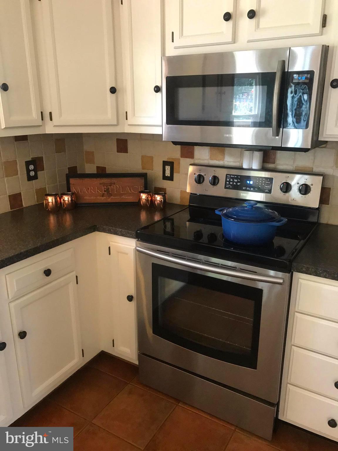16 Wells Road Stafford, VA 22556 - Photo 8 of 29 Kitchen