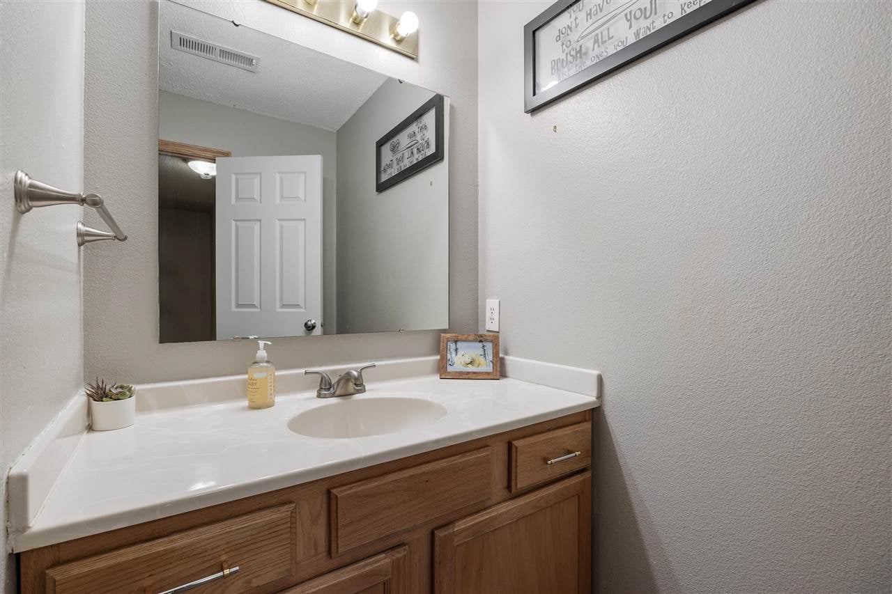 2295 Holiday Road Coralville, IA 52241 - Photo 11 of 23 Gallery Image 11