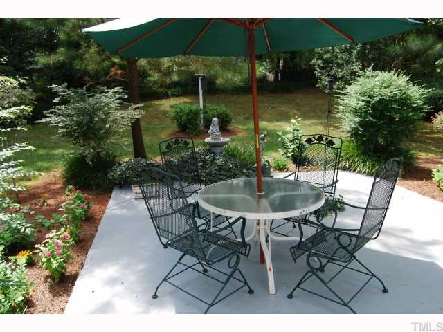 613 Northclift Drive Raleigh, NC 27609 - Photo 11 of 12 Enjoy morning coffee in the private yard. There are no neighbors behind the home, so enjoy the peace and quiet.