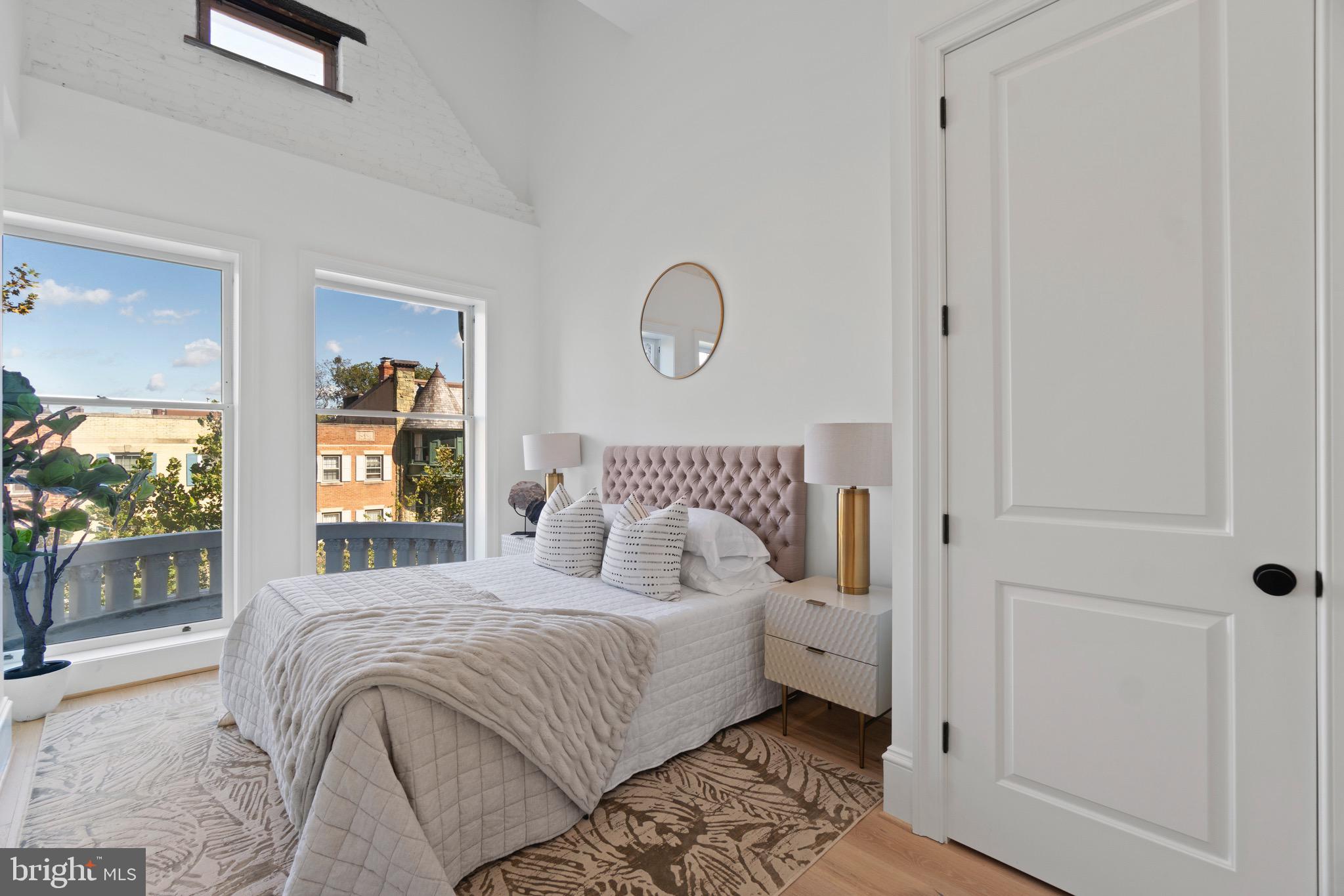 1746 Q Street Northwest, Unit 5 Washington, DC 20009 - Photo 12 of 26