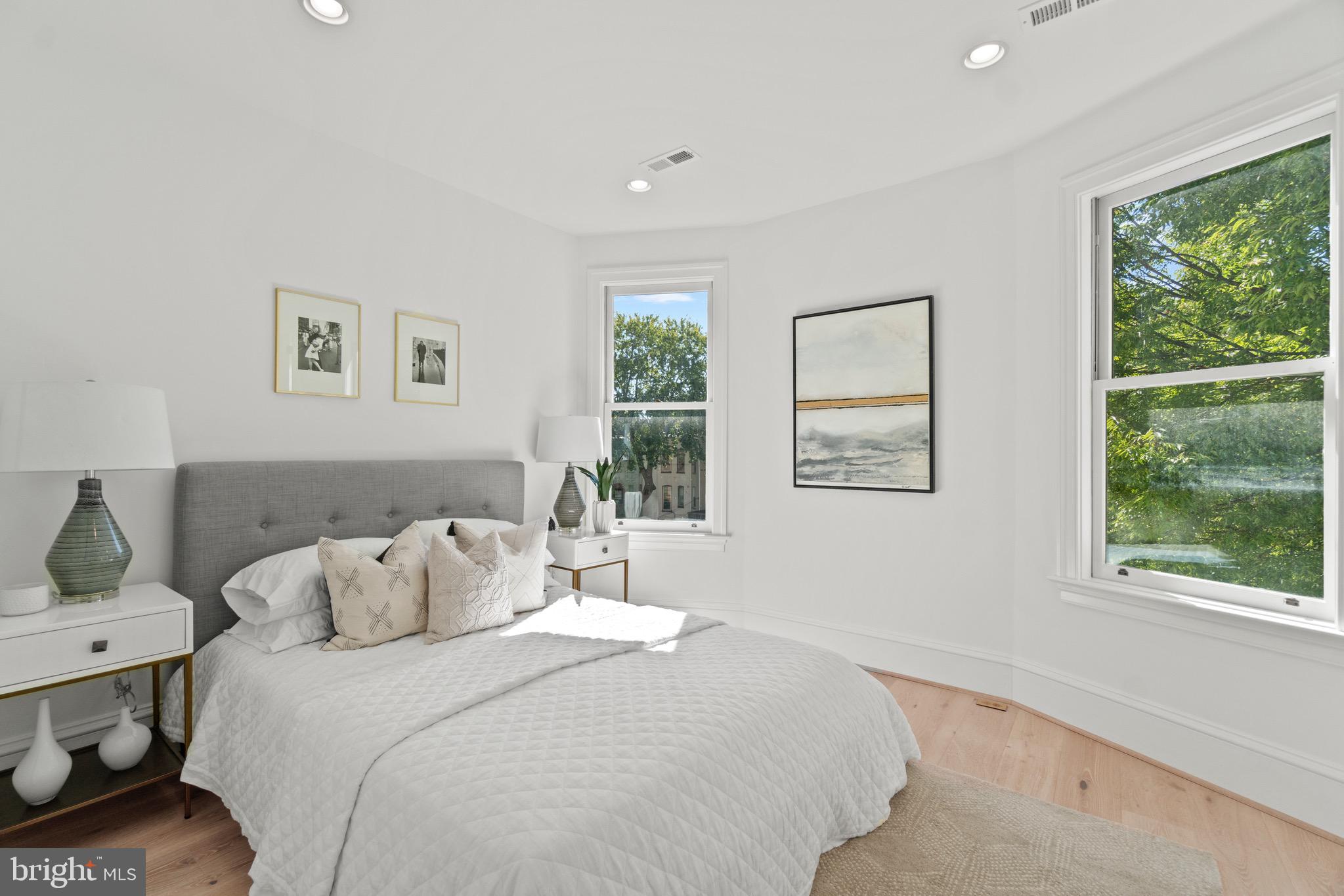 1746 Q Street Northwest, Unit 5 Washington, DC 20009 - Photo 16 of 26
