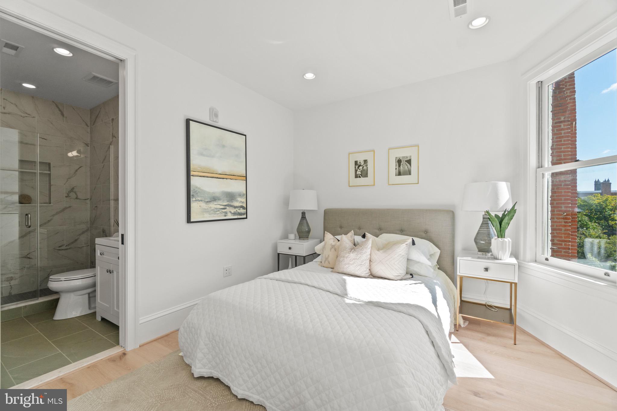 1746 Q Street Northwest, Unit 5 Washington, DC 20009 - Photo 17 of 26