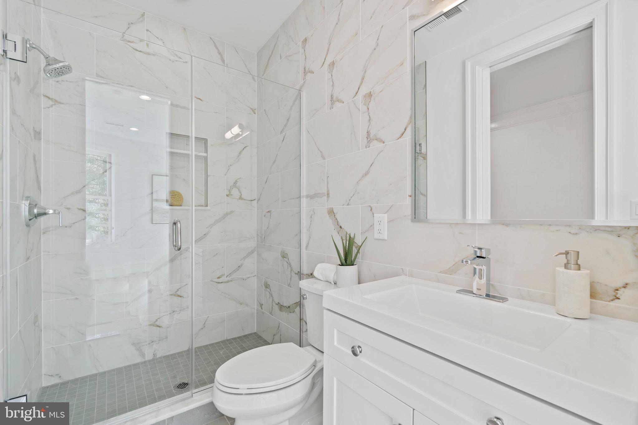 1746 Q Street Northwest, Unit 5 Washington, DC 20009 - Photo 22 of 26