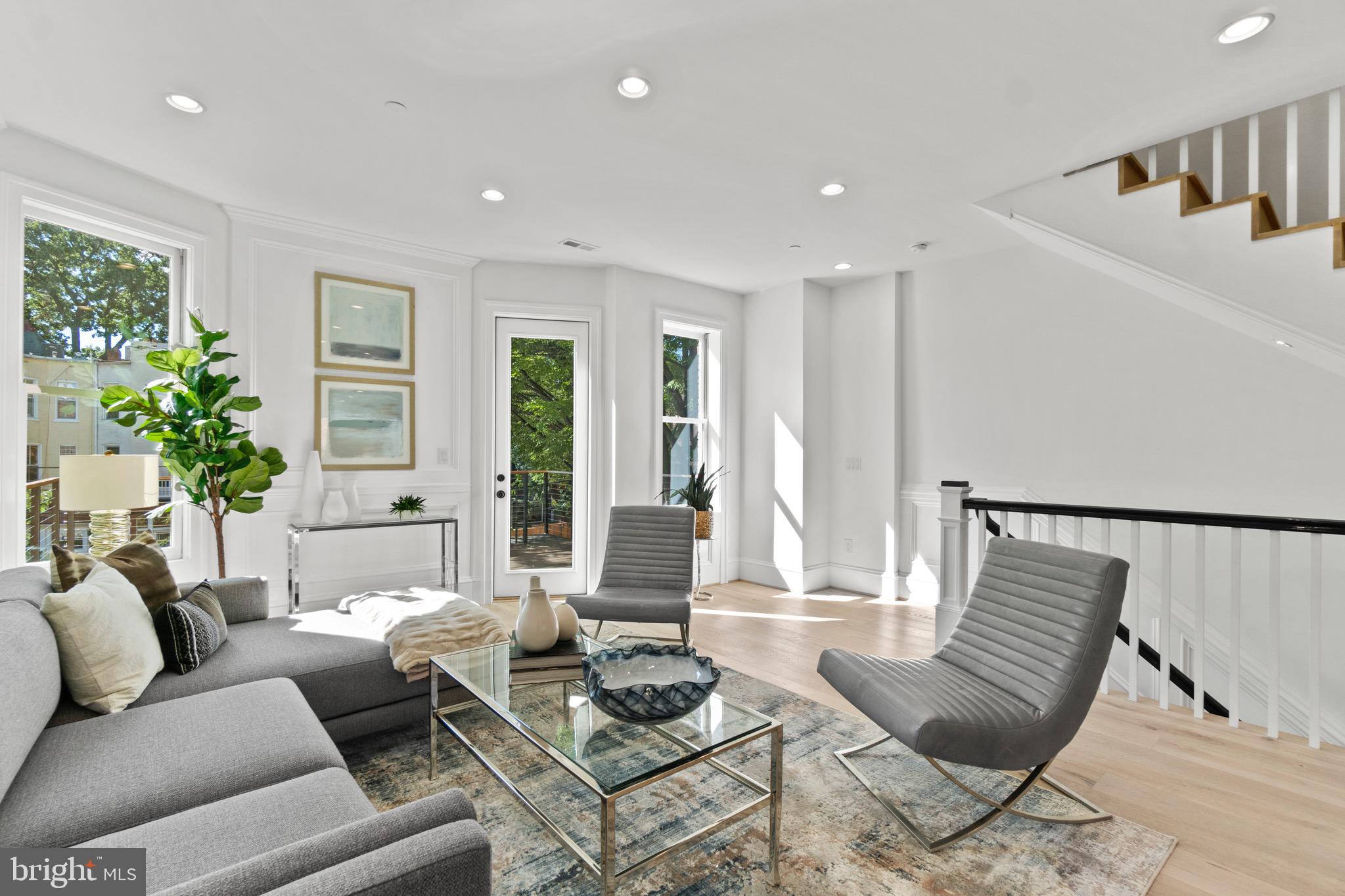 1746 Q Street Northwest, Unit 5 Washington, DC 20009 - Photo 4 of 26