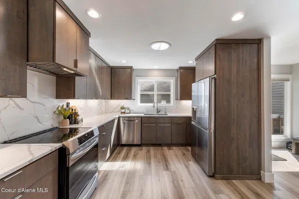 $798,000 | 10637 North Friar Drive, Unit 15, Hayden, ID 83835